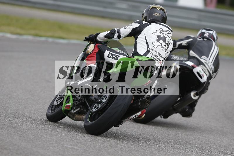 /Archiv-2024/13 22.04.2024 Plüss Moto Sport ADR/Freies Fahren/unklar